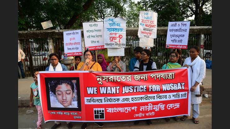 19-Year-Old Girl Burnt To Death For Reporting Teacher Who Sexually Harassed Her [Photos] 5