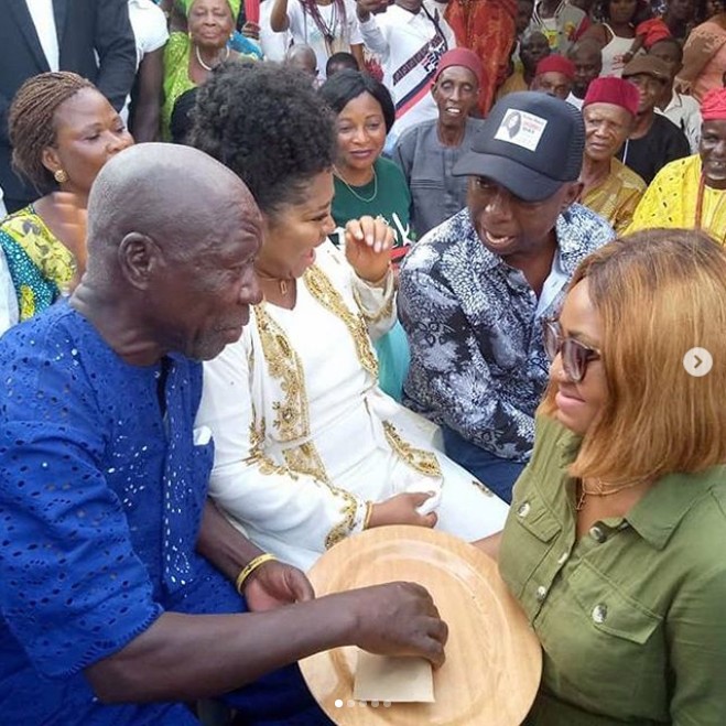 Regina Daniels Shows Off Her Traditional Marriage Certificate To Ned Nwoko Photos Kanyi 2639