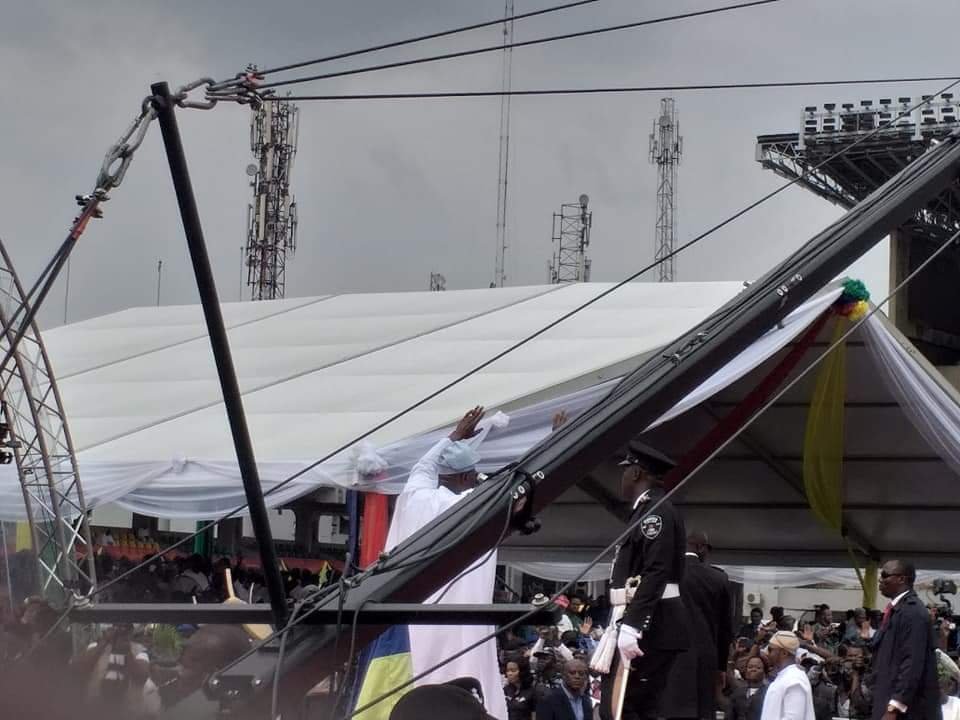 PHOTONEWS: Babajide Sanwoolu arrives for his Inauguration as the new governor of Lagos State 5