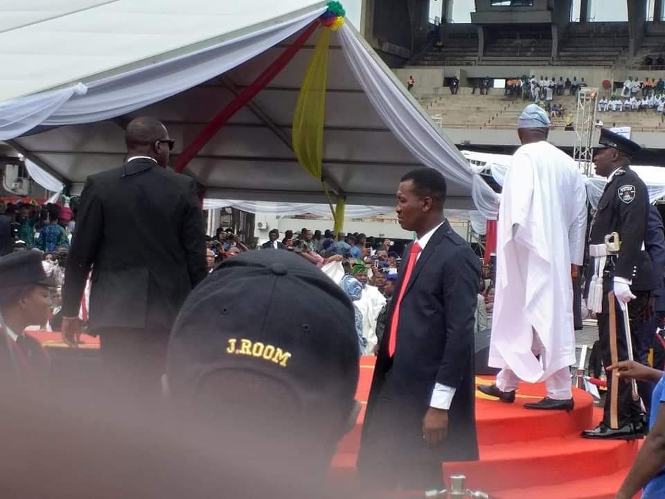 PHOTONEWS: Babajide Sanwoolu arrives for his Inauguration as the new governor of Lagos State 2