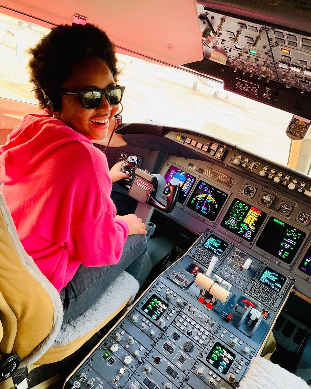 Regina Daniels Congratulates Billionaire Husband As He Acquires New Private Jet [Photos] 2