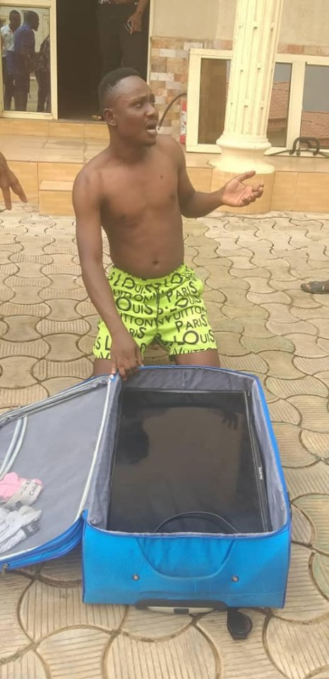 Man Caught After Stealing Plasma TV With Trolley Bag From Students Hotel In Benue [Photos] 3