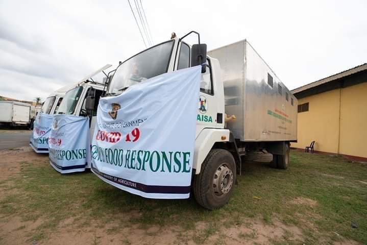 Lagos State Government sets up free food bank for Lagosians 4
