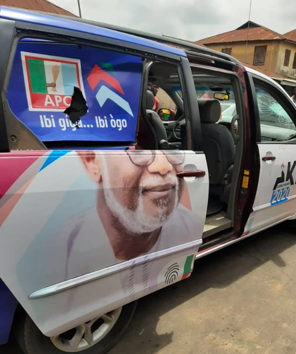 Ondo Guber Election: APC Thugs Attacks Governor Akeredolu's Supporters, Several Injured [Photos] 6