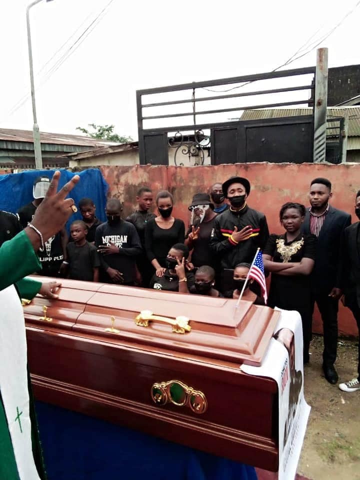 Nigerian Pastor Re-Buries George 'Obinna' Floyd In Imo State [Photos] 5