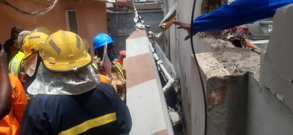 UPDATE: Photos from the scene of helicopter crash in Opebi Lagos 4 UPDATE: Photos from the scene of helicopter crash in Opebi Lagos 4