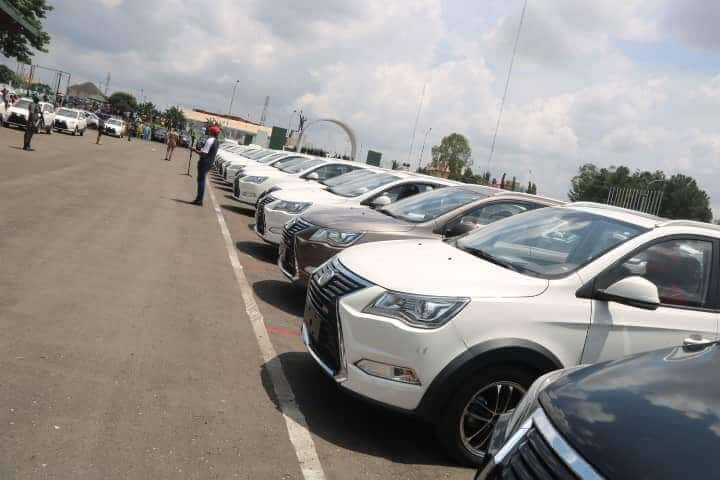 Governor Obiano Distributes 130 Innoson Ikenga SUV To Traditional Rulers In Anambra State [Photos] 25