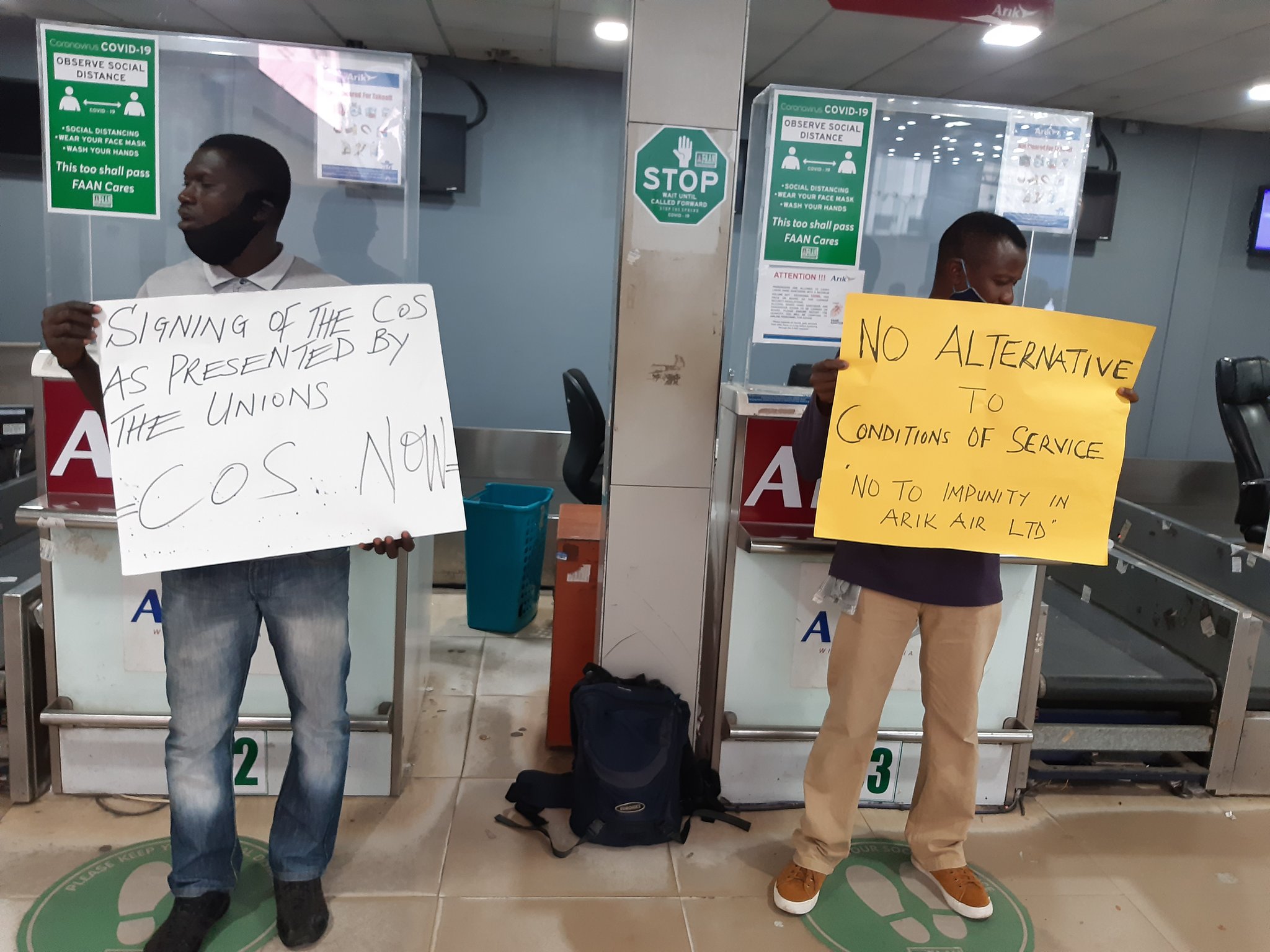Passengers Stranded As Aviation Unions Shutdown Arik Air Operations In Lagos Over Unpaid Salaries 1