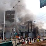 LAGOS: Orile Police Station Set Ablaze After Officer Allegedly Shot Two Hoodlums [Video] 3