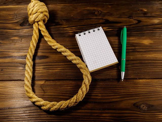 OAU Staff Hangs Himself To Death In His Room After Sending Suicide Note To His Family 1