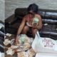 Nigerian Lady Flaunts N24m In Foreign Currency Her Boyfriend Gave Her As Birthday Gift [Video] 7
