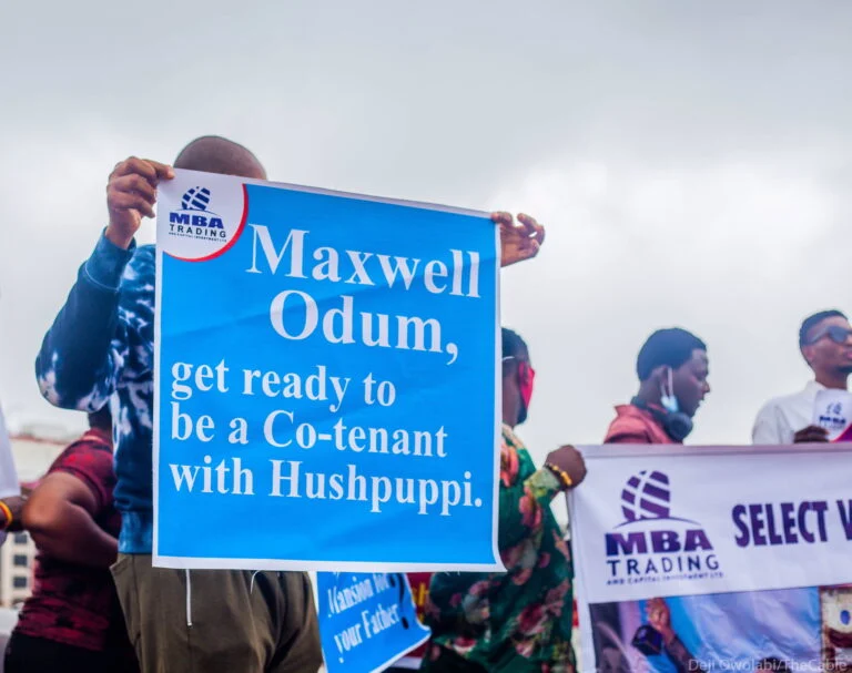 Victims Of ‘MBA Forex Scam' Protest At EFCC Headquarters In Abuja [Photos/Video] 9