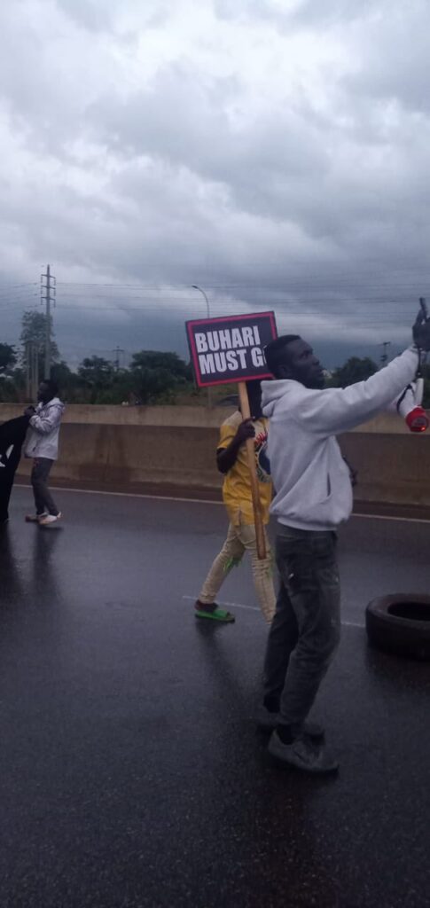 Police Disperse Buhari-Must-Go Protesters On Independence Day In Abuja [Photos]