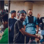 Nigerian Boy Defeats Canadian High Commissioner In Chess Game Under Oshodi Bridge