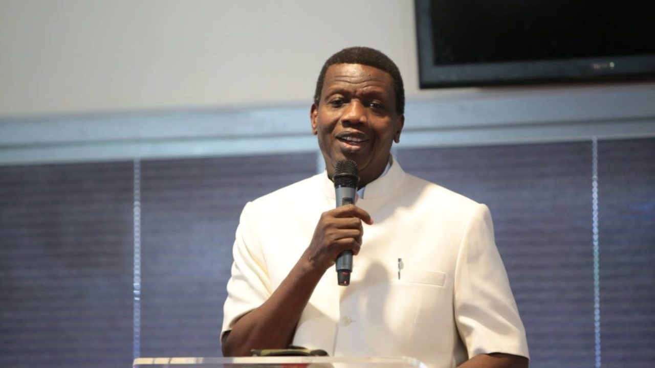 Pastor Adeboye Speaks On 2023 Elections, Says Nigeria Sliding Towards Bankruptcy 23