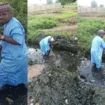 Kebbi Politician Seen Clearing Gutter In His Constituency [Photos]