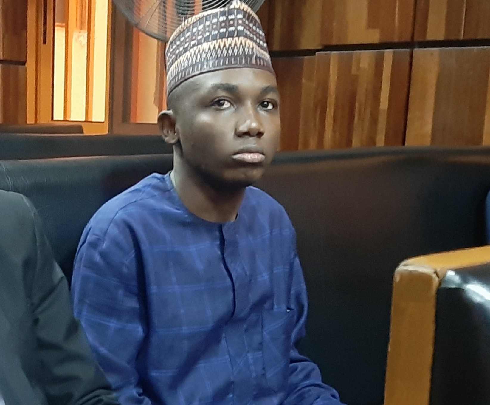 Man Poses As Nigerian Air Force Officer, Defrauds Job Applicant Of 300k, Lands In Kuje Prison 4