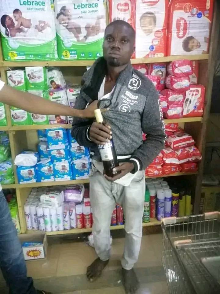 Man Caught And Beaten For Stealing A Bottle Of Wine To Celebrate His Birthday [Photos]