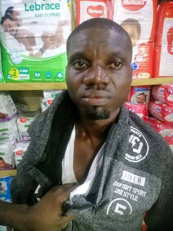 Man Caught And Beaten For Stealing A Bottle Of Wine To Celebrate His Birthday [Photos]