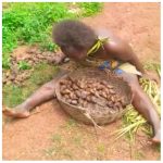 Woman Beaten To Stupor, Stripped Naked And Paraded For Collecting Snails In Enugu