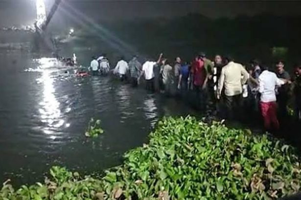 India bridge collapse