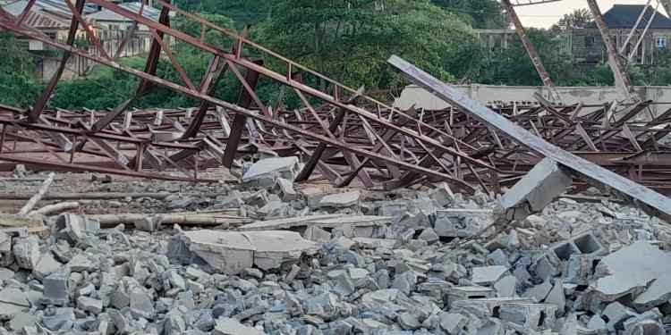 One Killed, Others Injured As Warehouse Under Construction Collapses In Ibadan