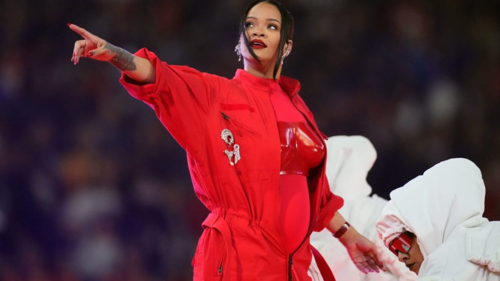 Rihanna Is Pregnant With Second Child, Reveals Baby Bump During Super Bowl Halftime Show