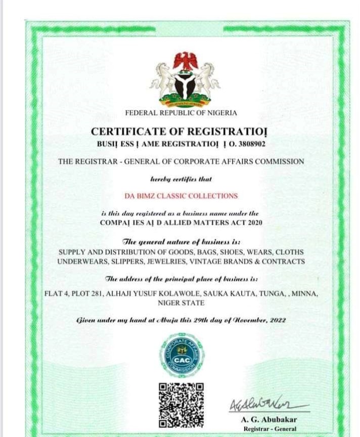Online Businesswoman Arrested For Allegedly Defrauding Over 100 People Of N150m
