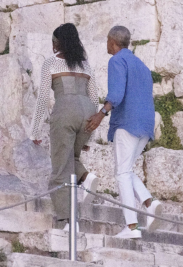 Barack Obama Seen Caressing Michelle's Butt During Visit At Acropolis In Greece [Photos]