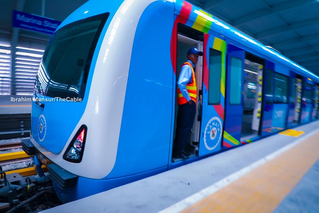 Governor Sanwo-Olu Joins Passengers For Inaugural Ride Of Lagos Blue Rail [Photos] 5