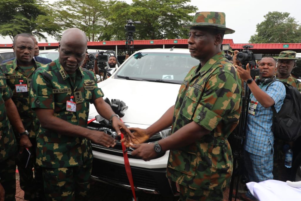 Chief of Army Staff Assures Families of Departed Soldiers Payment Without Delay 7