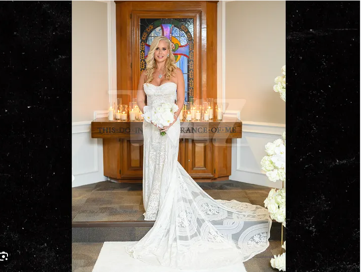 Hulk Hogan marries Girlfriend Sky Daily in intimate wedding ceremony 5 Hulk Hogan marries Girlfriend Sky Daily in intimate wedding ceremony 5