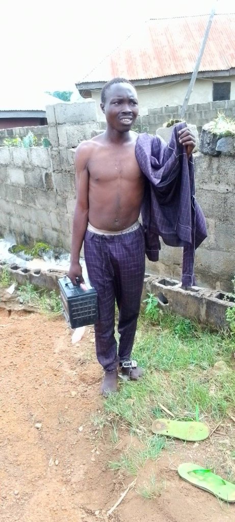 Young lady thanks God for saving her after finding two big snakes in her room - PHOTOS 4 Young lady thanks God for saving her after finding two big snakes in her room - PHOTOS 3