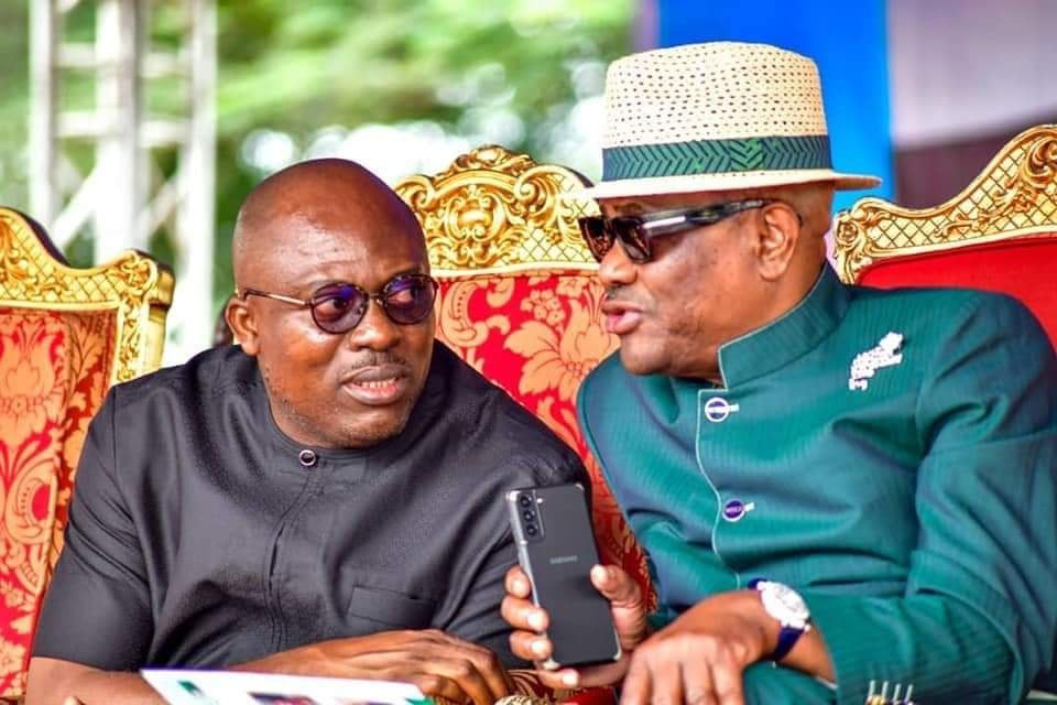 Chaos, Confusion, Tear Gas Rock Rivers Assembly As Lawmakers Begin Fubara’s Impeachment 3 Chaos, Confusion, Tear Gas Rock Rivers Assembly As Lawmakers Begin Fubara’s Impeachment