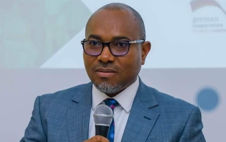 Ondo Commissioner Alleges Forgery of Gov Akeredolu Signature on Official Documents