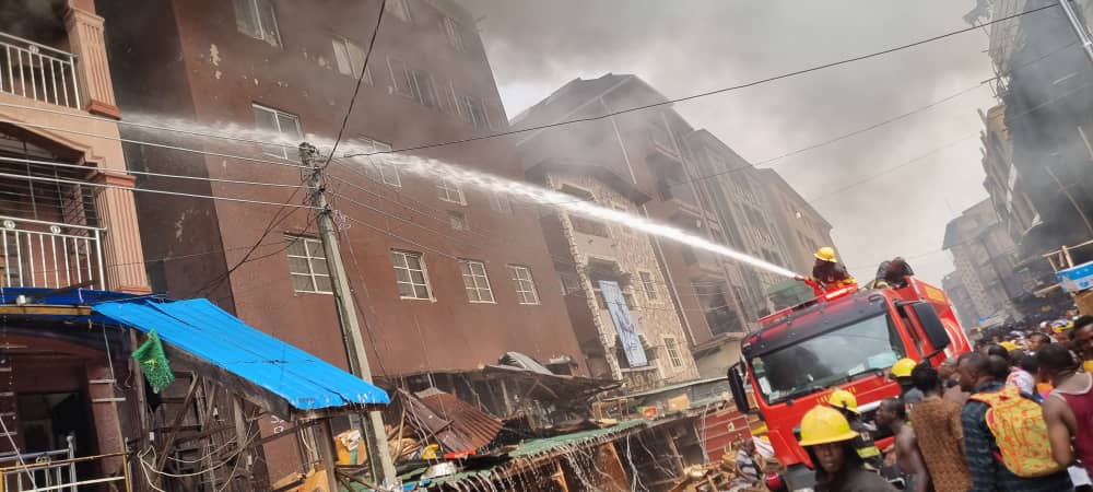 Goods Worth Millions Of Naira Destroyed As Fire Guts Idumota Market In Lagos [Video]