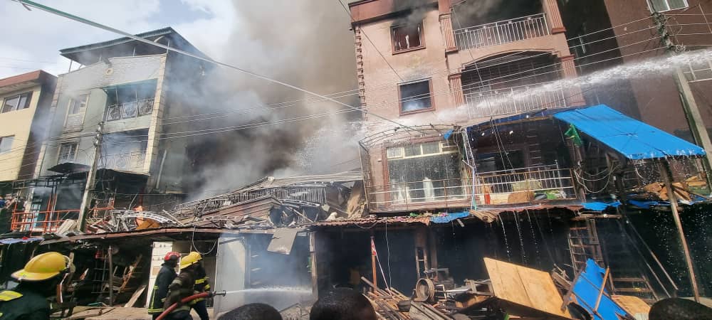 Goods Worth Millions Of Naira Destroyed As Fire Guts Idumota Market In Lagos [Video]