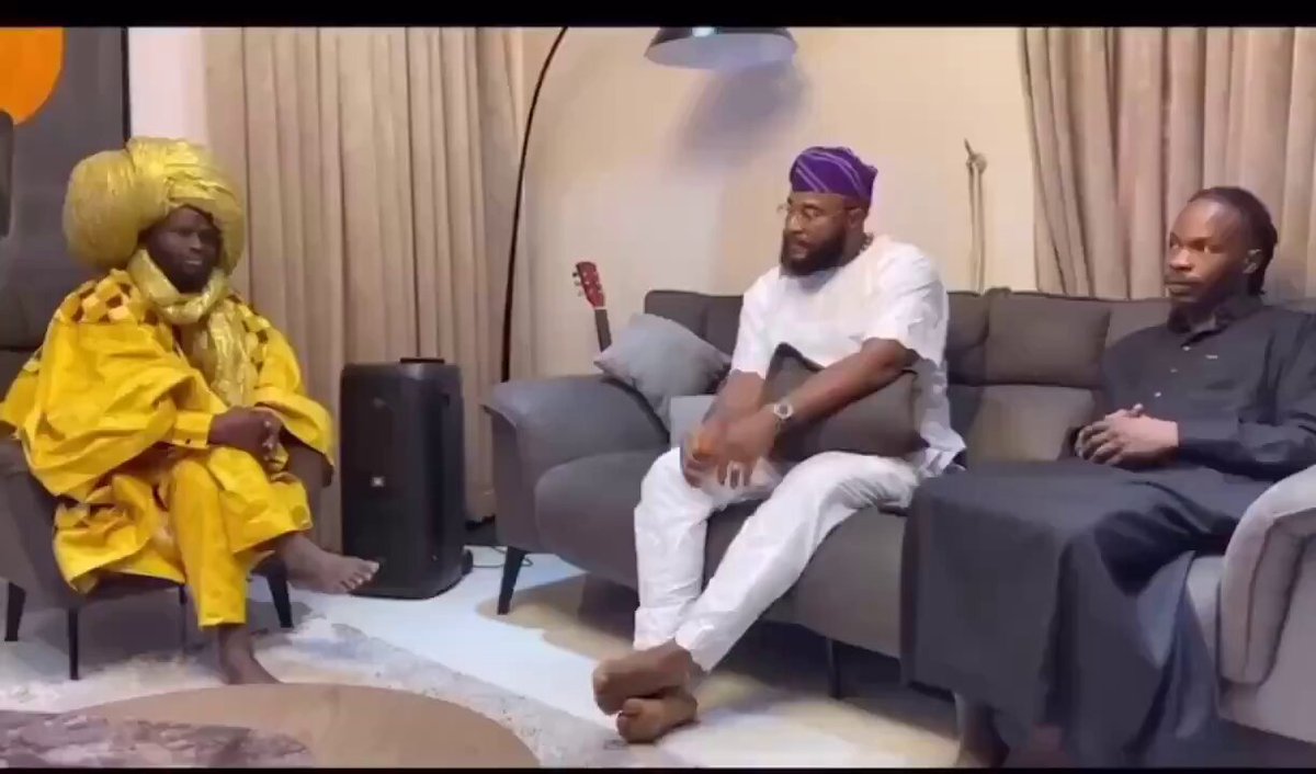Imam ‘Forces’ Naira Marley And Sam Larry To Say ‘Amen’ As He Prays For Mohbad’s Killers [Video]