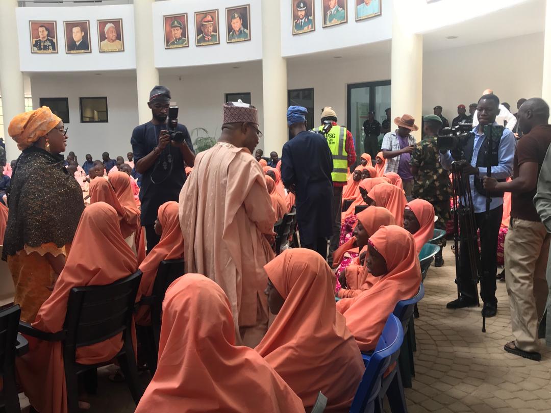 137 Freed Kuriga Schoolchildren Arrive Kaduna Government House [Photos] 3