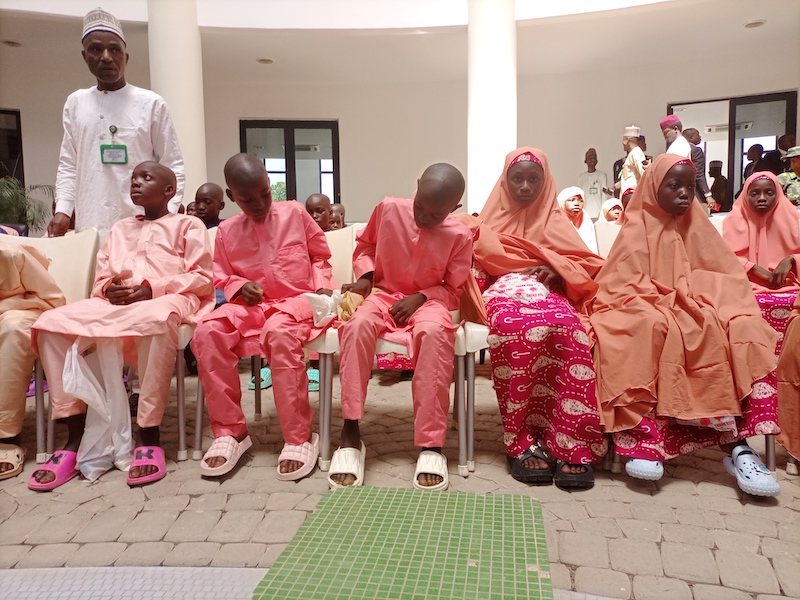 137 Freed Kuriga Schoolchildren Arrive Kaduna Government House [Photos] 18