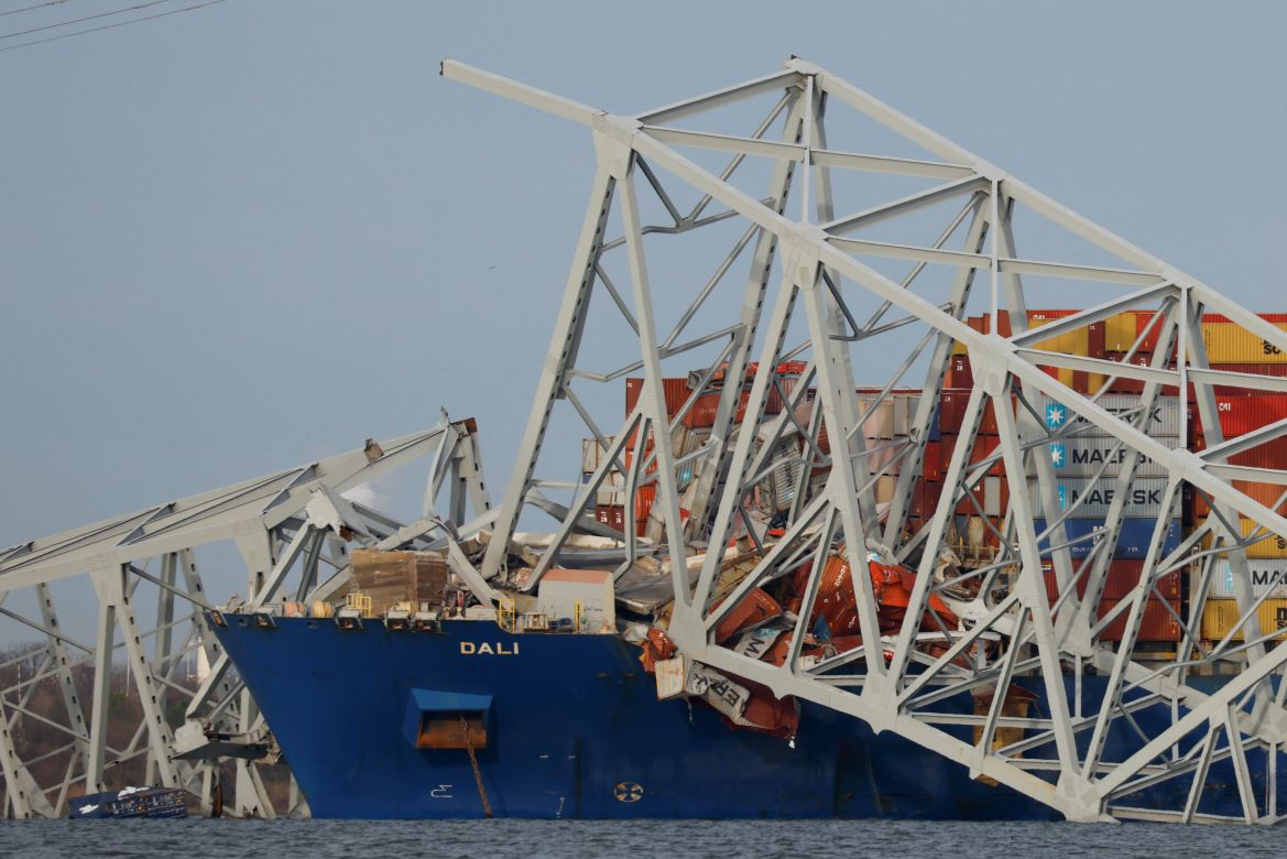 '20 People Missing' As US Bridge Collapses After Collision With Cargo Ship