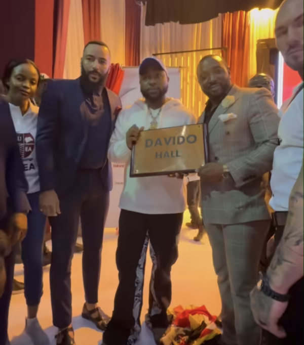 Davido Launches Music And Arts Faculty In Uganda University [Photos] 1