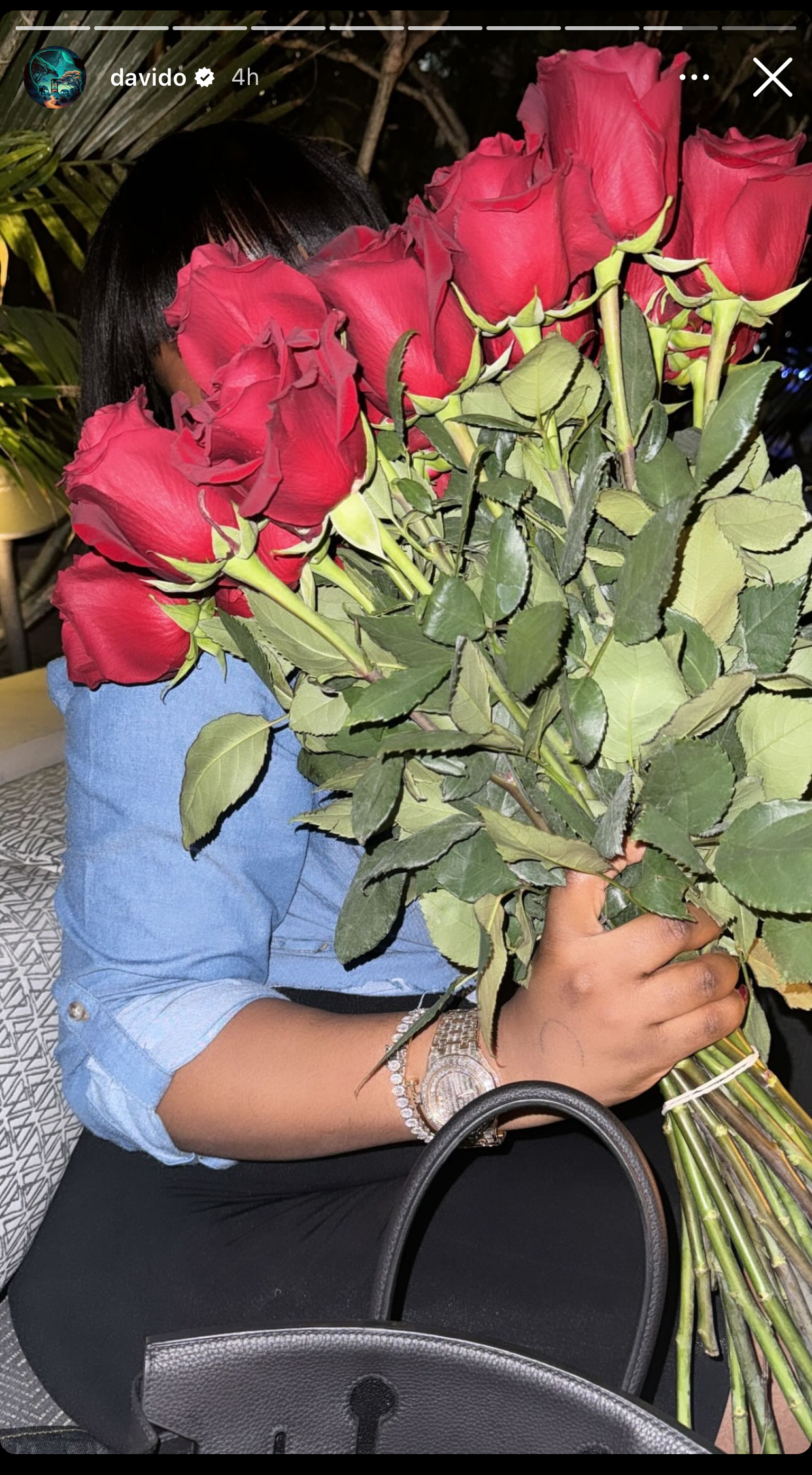 Davido Gifts His Wife Chioma With Wads Of Cash, Roses, Ahead Of Her 29th Birthday