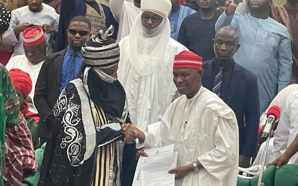 Sanusi Lamido Receives Reinstatement Letter, Turbaned As Emir Of Kano [Photos/Video]