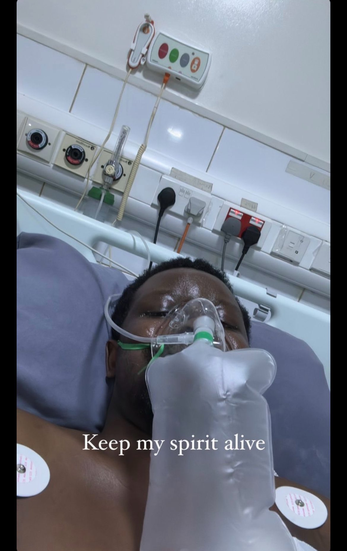 "I Don't Want To Die" - TG Omori In Tears As Kidney Donated By His Brother Fails 8 "I Don't Want To Die" - TG Omori In Tears As Kidney Donated By His Brother Fails