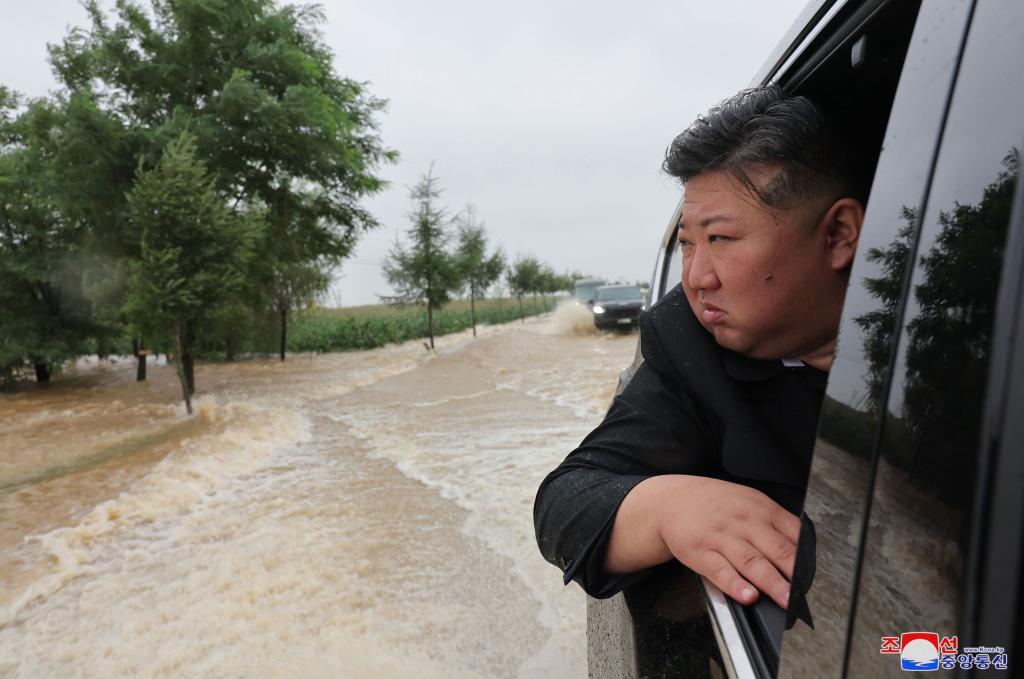 Kim Jong Un 'Executes 30 Officials Over North Korea Floods That Claimed 4,000 Lives'