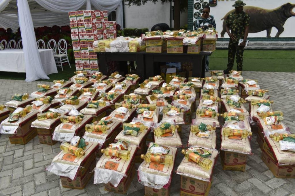 Commander 9 Brigade Hosts NAOWA Chairperson, Empowers Widows 10 Commander 9 Brigade Hosts NAOWA Chairperson, Empowers Widows 9