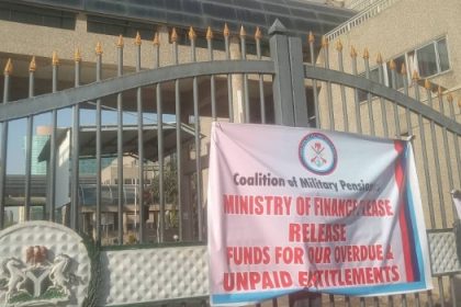 Military Retirees Protesting Unpaid Entitlements Shut Down Finance Ministry In Abuja