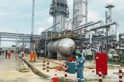 Port Harcourt Refinery Halts Operations Again, Weeks After $1.5 Billion Rehabilitation 37 Port Harcourt Refinery Halts Operations Again, Weeks After $1.5 Billion Rehabilitation