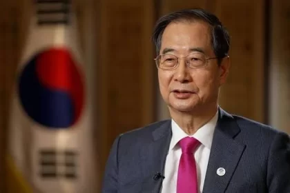 South Korean Lawmakers Impeach Acting President, Han Duck-Soo